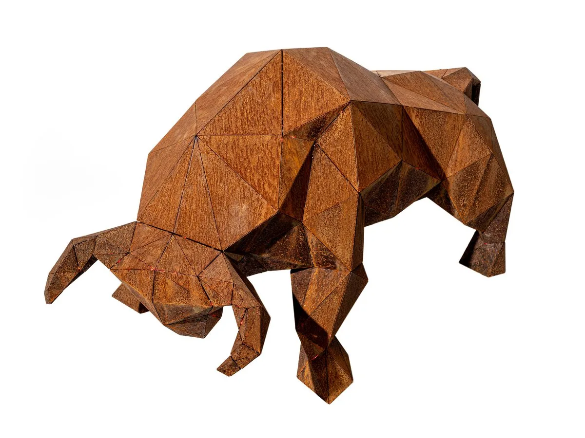 Stier-Skulptur aus Stahl